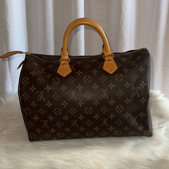 Louis Vuitton Monogram Speedy 35 - Picture 6 of 10